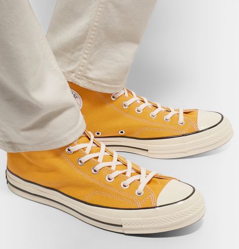 Yellow Converse Outfit Men, Yellow Converse Outfit, Mens Converse Outfit, Converse Yellow, High Converse, Converse 1970s, Mens Converse, Yellow Converse, Converse Outfits