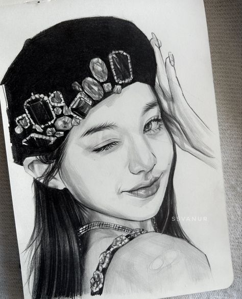 Jang Wonyoung IVE sketch by ssvanur Wonyoung Sketch Pencil, Pencil Sketch Reference, Wonyoung Drawing Pencil, Kpop Sketch Pencil, Realistic Pencil Sketches Portraits, Wonyoung Sketch, Ive Drawing, Wonyoung Drawing, Ive Fanart