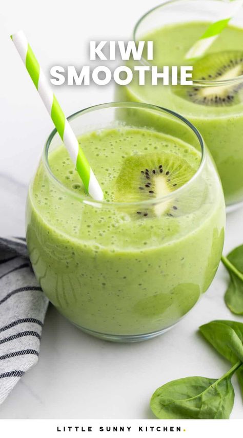 Kiwi Recipes Dessert, Kiwi Shake, Blendjet Smoothies, Kiwi Smoothie Recipes, Kiwi Recipes, Little Sunny Kitchen, Daily Greens, Kiwi And Banana, Sunny Kitchen