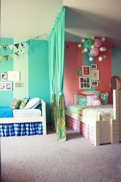 Boy And Girl Shared Room, Kids Room Divider, Boy And Girl Shared Bedroom, Zimmer Diy, Shared Girls Bedroom, Ikea Kids, Shared Bedroom, Shared Room, Small Bedroom Decor