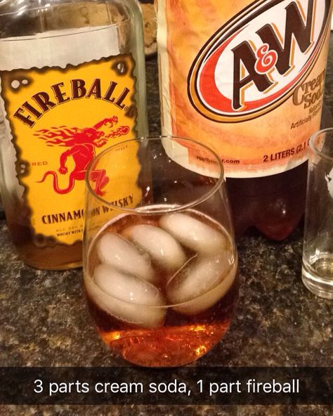 Fireball & Cream Soda. Tried it and it's delicious Fireball Cream Soda Drink, Fireball Shooters, Fireball And Cream Soda, Fireball Drinks Recipes, Holiday Drinks Alcohol Christmas, Fireball Recipes, Fireball Drinks, Tequila Mixed Drinks, Halloween Drinks Alcohol