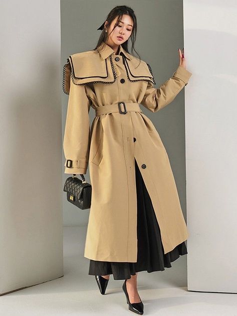 Modern Trench Coat Women, Modest Hijabi Outfits, Trench Cape, Trench Outfit, Swiss Fashion, Cool Coats, Elegant Outfit Classy, Trench Coat Outfit, Kids Summer Fashion