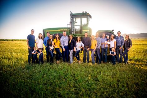 Family Pictures with John Deere Tractor. Yellow and Blue Colors #johndeere #tractors #john #deere #child #childphotography #familypictures #JohnDeereFamilyPictures #Country #CountryFamilyPictures #TractorFamilyPictures #LittleTractors #BabyTractors Tractor Family Photo Shoot, Tractor Family Photos, Family Photos With Tractor, Family Pictures With Tractor, Tractor Family Pictures, Farming Photoshoot, Farm Family Photos, Farm Family Pictures, Large Family Pictures