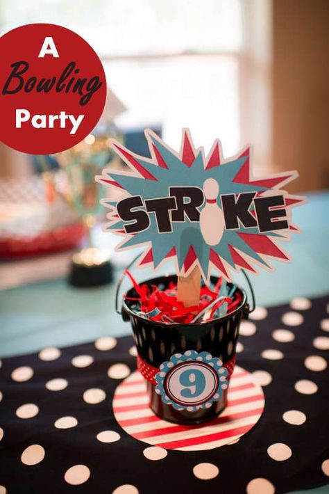 Bowling birthday party centerpiece! See more party planning ideas at CatchMyParty.com! Bowling Party Centerpiece Ideas, Bowling Birthday Party Ideas, Bowling Decorations, Bowling Centerpieces, Bowling Party Themes, Bowling Ideas, Birthday Bowling, Thomas Birthday Parties, Bowling Birthday Party