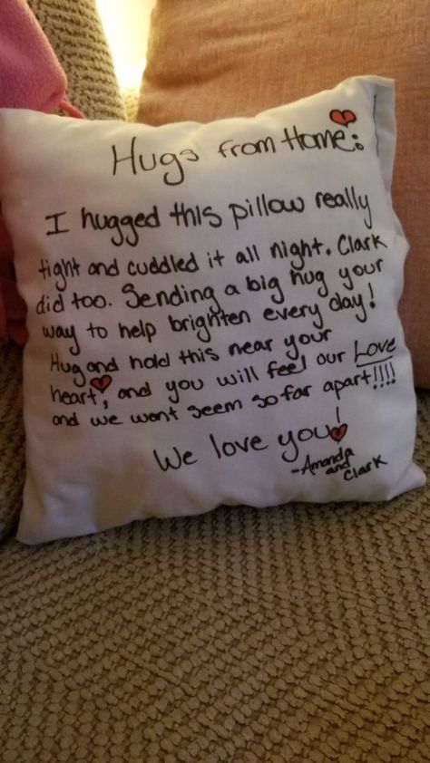 Hugs from Home Deployment gift Girlfriend Tips, Girlfriend Ideas, Boyfriend Pillow, Deployment Gifts, Trendy Diy, Diy Gifts For Friends, Christmas Gifts For Girlfriend, Valentines Gifts For Boyfriend