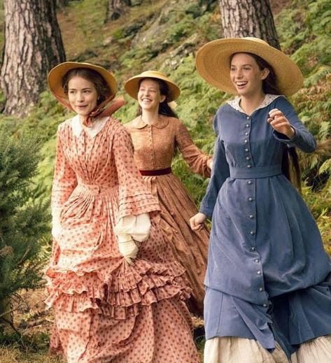 1700s Fashion Poor, 1800 Poor Clothing, Early 1900s Fashion Poor, 1860s Fashion Poor, 1890s Dress Poor, Homestead Family, Little Women Costumes, Victorian Outfits, Historical Aesthetic