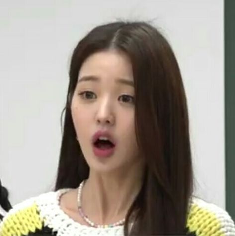 Kpop Idol Shocked Face, Wonyoung Mad Face, Wonyoung Shocked Face, Wonyoung Funny Icons, Shocked Reaction Pic Kpop, Wonyoung Facial Expressions, Wonyoung Funny Faces, Wonyoung Memes Funny, Wonyoung Funny Pics