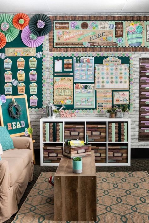 35 Best Classroom Design Themes Decor Ideas from Teachers Rustic Classroom Decor, Teachers Corner, Elementary Classroom Decor, Teacher Created Resources, Homeschool Classroom, Theme Classroom, School Room, New Classroom, Classroom Design