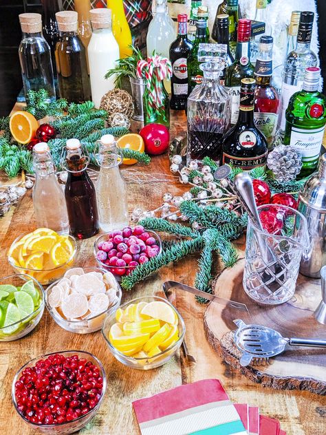 We've made a list of everything you need to set up your Christmas party bar, including spirits, liqueurs, mixes, syrups, garnishes as well as holiday cocktail ideas. It's a great bar setup or drink station for any party. It makes hosting or entertaining easy. #christmaspartyideas #christmasparty Beverage Station Party, Cocktail Bar Set, Christmas Party Drinks, Party Food Bar, Christmas Cocktail Party, Holiday Bar, Diy Cocktails, Holiday Cocktail Party, Holiday Party Foods