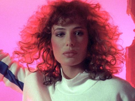 Lisa Weird Science, Weird Science Aesthetic, Kelly Lebrock 80s, Kelly Lebrock Weird Science, Weird Science Movie, Film Photoshoot, Kelly Lebrock, Sunset Valley, Comic Book Writer