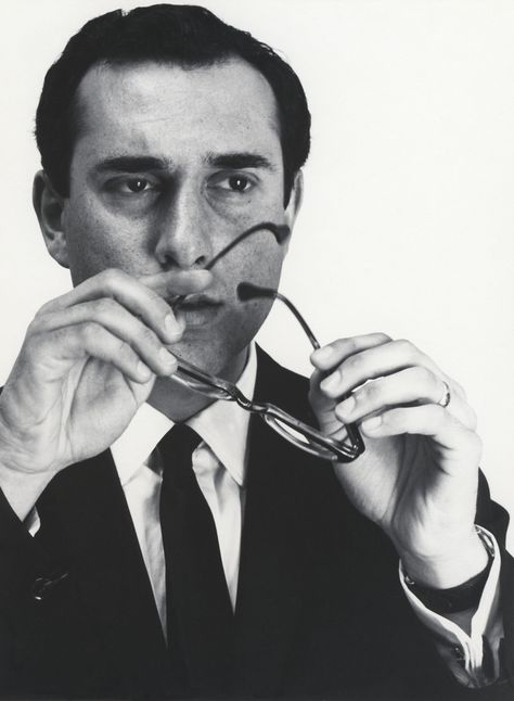 Harold Pinter (1930-2008) - Nobel Prize-winning English playwright, screenwriter, director and actor. Photo by Cecil Beaton, undated. Harold Pinter, Famous Writers, Cecil Beaton, Writers And Poets, Writers Write, Book Writer, Literature Books, Costume Designer, The Theatre