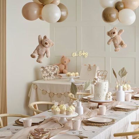 February Baby Shower Boy Themes & Ideas February Baby Shower Themes, Souvenir Baby Shower, Baby Shower Elegante, February Baby Showers, Balloon Curtains, Baby Shower Souvenirs, February Baby, Boy Baby Shower Ideas, Pastel Party