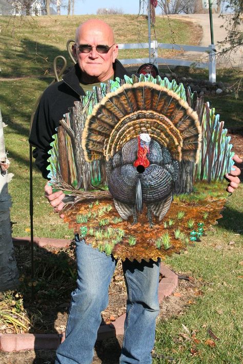 Turkey Painting, Turkey Art, Sculpture Metal, Airbrush Art, Saw Blades, Tole Painting, Scrap Metal Art, Saw Blade, Cool Paintings