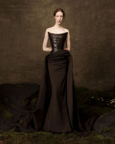 KRIKOR JABOTIAN (@krikorjabotian) • Instagram photos and videos Premier Dress, Krikor Jabotian, Runway Fashion Couture, High Fashion Dresses, Fantasy Gowns, Gala Dresses, Fashion Mistakes, Couture Gowns, Glam Dresses