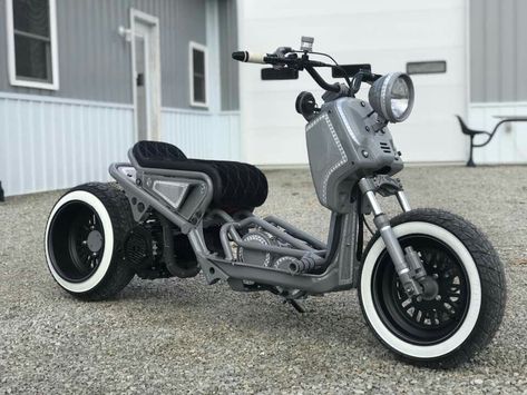 Custom Honda Ruckus, Honda Zoomer, Vintage Moped, Custom Scooter, Custom Moped, Honda Super Cub, Scooter Custom, Electric Bike Bicycles, Honda Ruckus