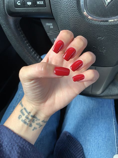 Square Rounded Edges Nails, Square Nails With Rounded Edges, Short Square With Round Edges Nails, Red Rounded Acrylic Nails, Red Rounded Square Nails, Round Square Nails, Red Ballerinas, Summer Acrylic, 2024 Aesthetic