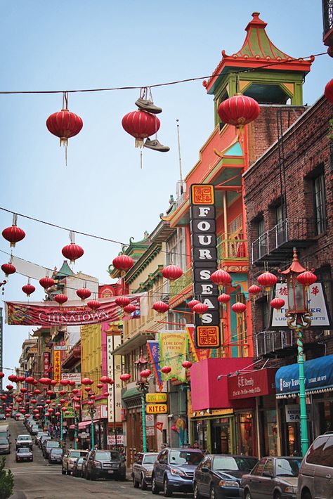 Goosebumps Aesthetic, Sf Chinatown, San Francisco Chinatown, Seattle Pictures, Travel Binder, Chinatown San Francisco, China Town, San Francisco City, San Francisco Travel