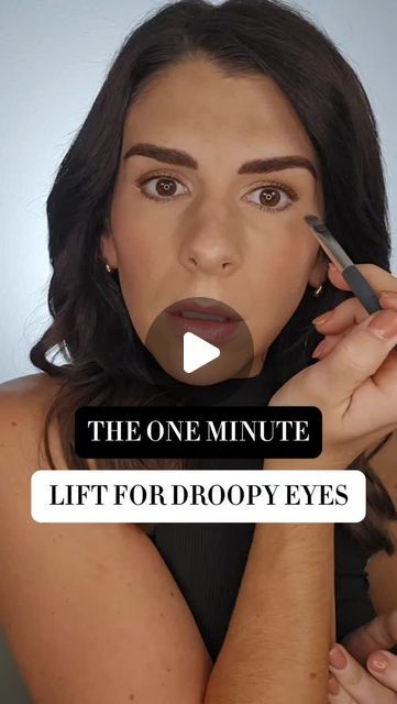 Kate | Makeup Tips on Instagram: "Droopy or downturned eyes? Here's my favorite trick to lift them back up! 😉  #eyemakeup #makeupformatureskin #eyeliner #hoodedeyes #droopyeyes #beautyover40 #beautytips" Eyeliner On Top Lid Only, Makeup For Downturned Eyes Tutorials, Top Lid Eyeliner, Makeup To Lift Eyes, Makeup To Widen Eyes, Lift Eyes With Makeup, Eye Makeup For Droopy Eyelids, Makeup For Downturned Hooded Eyes, How To Eye Makeup