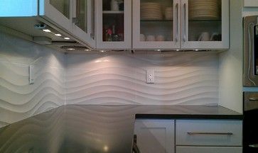 Wave Tile Backsplash | Kitchen Backsplash - Wave Panel Tile contemporary kitchen Wave Tile, Granite Ideas, Backsplash Herringbone, Contemporary Backsplash, White Tile Kitchen Backsplash, Backsplash With Dark Cabinets, Kitchen Colours, Modern Backsplash, Farmhouse Backsplash