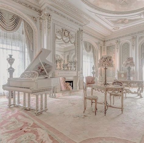 Light Pink Designer Aesthetic, Royal Piano Aesthetic, Royal Castle Interior Aesthetic, Royal Piano Room, Piano Aesthetic Light, Royal Lounge Room, Princess Home Aesthetic, Royal Princess Bedroom Aesthetic, Royal House Decor