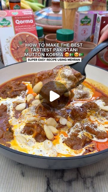 Mutton Korma Recipes, Mutton Recipes Pakistani, Food Biryani, Curry Lamb, Stir Fry Meat, Mutton Korma, Pakistan Food, Lamb Cuts, Mutton Curry