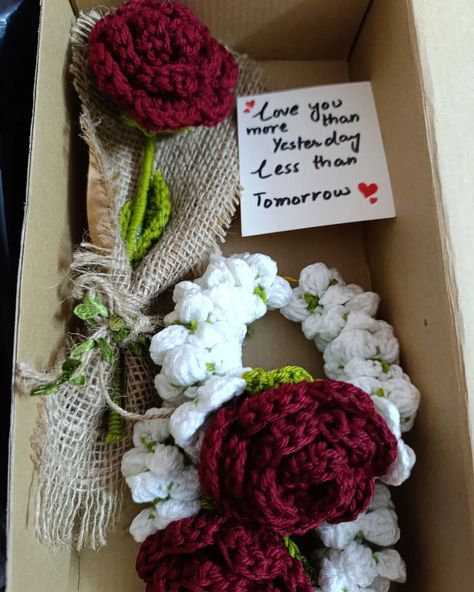 Perfect box for her✨🎀 Crochet Clothing And Accessories, Crochet Clothing, Crochet Flower Tutorial, Crochet Diy, August 19, Easy Paper Crafts, Crochet Art, Crochet Flower, Flower Tutorial