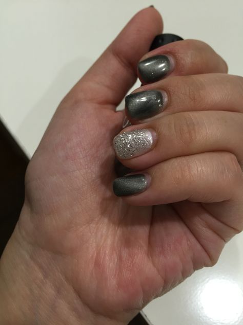 Cat's eye and sparkle gel manicure done! Dark grey and white nails Grey And White Nails, Funky Nail Designs, Bobbi Brown Makeup, Dark Nails, Minimalist Nails, Funky Nails, Gel Manicure, Nail Art Design, White Nails