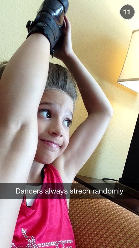 That's what I do cause I am a dancer. when I am just sitting down I randomly just stretch Dance Moms Snapchat, Dance Moms Mackenzie, Dance Moms Moments, Mack Z, Dance Stretches, Dance Moms Pictures, Dance Moms Funny, Dance Moms Dancers, Dance Mums