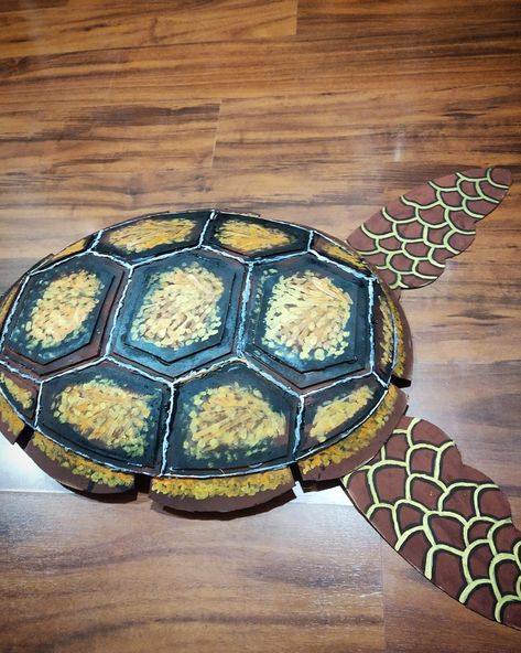 Diy Sea Turtle Costume, Sea Turtle Costume Diy, Diy Turtle Costume, Turtle Costume Diy, Sea Turtle Costume, Diy Turtle, Musical Decor, Turtle Costume, Fancy Dress Competition