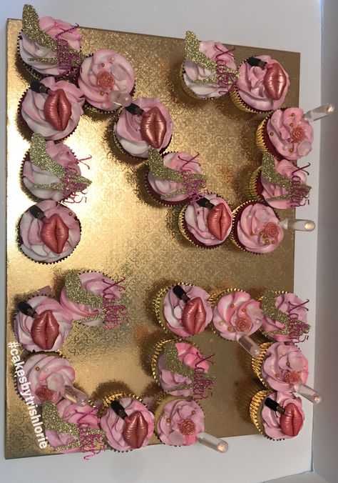 25 Cupcakes 25 Birthday Cupcakes For Him, 35 Cupcake Cake Number, 35th Birthday Cupcake Ideas, Cupcake Birthday Cake Number, 25 Cupcake Cake Number, 25th Birthday Cupcakes For Women, 25 Birthday Cupcakes, 24th Birthday Cupcakes, 21 Cupcake Cake Number