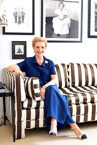 My Favorite Things: Carolina Herrera Carolina Herera, Caroline Herrera, Fashion Institute Of Technology, Headshots Women, Aging Beauty, Celebrity Style Icons, Ch Carolina Herrera, Fashion Institute, Fashion Articles