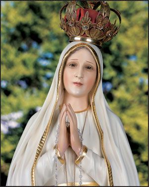 Free 8x10 picture of Our Lady of Fatima  Order your free copy today and display it in a prominent location in your home. Mary Jesus Mother, Mary Immaculate, Mother Mary Images, Images Of Mary, Mary Mother Of God, Queen Of Heaven, Praying The Rosary, Lady Of Fatima, Holy Rosary