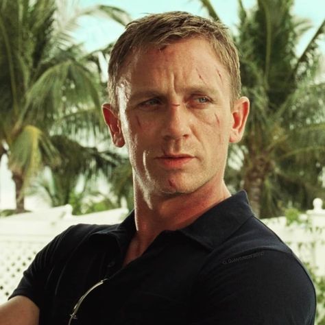 Daniel Craig Aesthetic, Danial Craig, Daniel Craig Body, James Bond Quotes, James Bond Daniel Craig, Daniel Craig Bond, Craig Bond, Daniel Graig, Bond Quotes