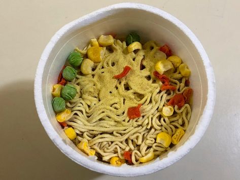 A Cheap Cup Of Noodles Transforms Into Delicious Dinner With This Viral Hack | 12 Tomatoes Cup Of Noodles Recipes, Cup O Noodles, Cup Of Noodles, Noodle Dinner, 12 Tomatoes, Cup Noodles, Instant Noodles, Noodle Recipes, Delicious Dinner