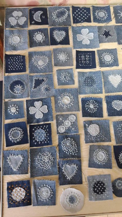 Fabric Pieces Ideas, Shashiko Embroidery Denim, Diy Denim Top, Sewing Art Projects, Tas Denim, Boro Stitching, Sashiko Pattern, Denim Crafts Diy, Textile Art Embroidery