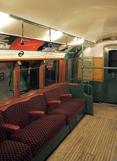 Tube through the decades: Interior of 70's London underground train London Underground Train, Underground Train, London Underground Tube, Tube Train, Underground Tube, Kentish Town, London Tube, London History, London Transport