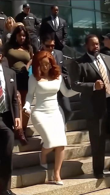 Cardi Network on Instagram: "Cardi B at Queens court today 😍" Cardi B Court Looks, Cardi B White Dress, Cardi B Court Outfit, Cardi B Court, Godly Dresses, Cardi B Dress, Cardi B Style, Cardi B Outfits, Court Outfit