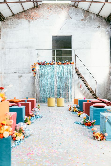 Colorful Wedding Ceremony, Modern Colorful Wedding, Silver Wedding Decor, Colorful Wedding Ideas, Pop Wedding, Wedding Aisle Outdoor, Silver Wedding Decorations, Wedding Ceremony Ideas, Unconventional Wedding Dress