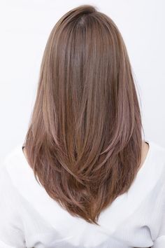 Haircut Dunner Wordend Haar, 일본 패션, Long Brown Hair, Haircuts Straight Hair, Haircuts For Medium Hair, Haircut For Thick Hair, Haircuts For Long Hair, Long Straight Hair, Medium Hair Cuts