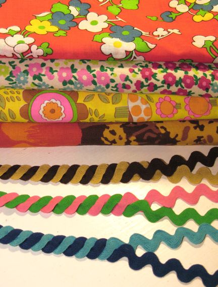 Ric Rack Ideas, Rick Rack Crafts, Clothespin Doll, Quilt Border, Sewing Stitches, Rick Rack, Ric Rac, Couture Vintage, Diy Couture