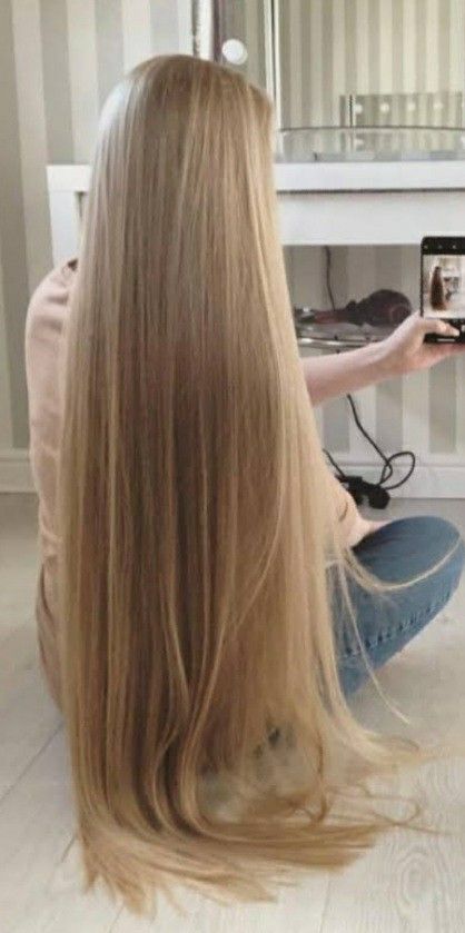 Very Long Blonde Hair, Long Hair Blonde, Neutral Blonde, Rapunzel Hair, Long Blond, Long Hair Pictures, Really Long Hair, Super Long Hair, Long Blonde