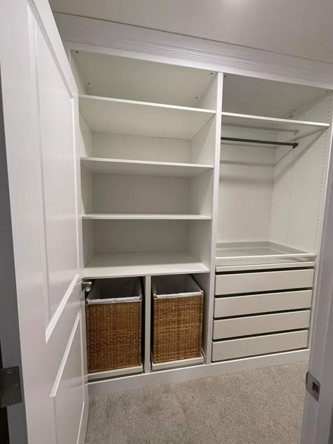 L Shaped Closet Designs, Closet Organisation, Master Closet Design, House Closet, Closet Redo, Entryway Closet, Closet Shelf, Closet Built Ins, Closet Design Layout