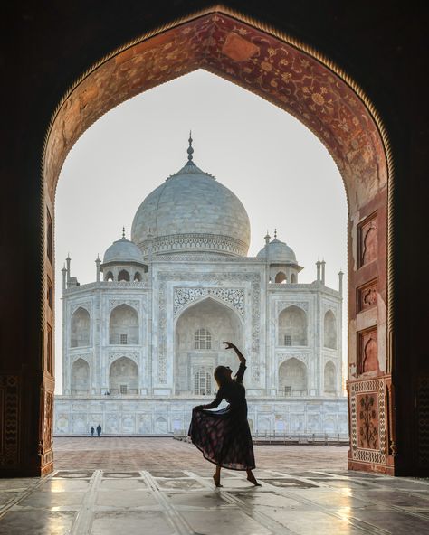 tajmahal shoot | Tajmahal photography tour | Tajmahal photo shoot | Tajmahal prewedding shoot | photoshoot at tajmahal | Tajmahal Tour | Golden Triangle Tour | Best photos of tajmahal | Best photos at tajmahal | TajMahal | Harsh Agarwal | Harsh Agarwal Photos | Harsh Agarwal Photography Photos At Taj Mahal, Pose With Taj Mahal, Taj Mahal Picture Ideas, Taj Mahal Outfit Ideas Women, Taj Mahal Photography Pose, Taj Mahal Photo Ideas, Taj Mahal Poses, Taj Mahal Outfit Ideas, Tajmahal Photoshoot