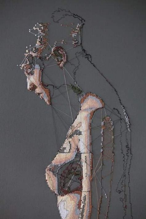 Figurative Kunst, Textile Fiber Art, Thread Art, Tableau Art, A Level Art, Art And Illustration, Art Portrait, Stitching Art, Textile Artists