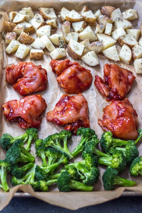 Healthy Bbq Chicken Meals, Whole 30 Chicken Sheet Pan Recipes, Meal Prep Bbq Chicken, Easy Meal Prep Sheet Pan, Bbq Sheet Pan Dinner, Simple Healthy Gluten Free Meals, Boneless Chicken Thigh Sheet Pan Dinner, Barbecue Chicken Meal Prep, Healthy Chicken Thigh Meal Prep