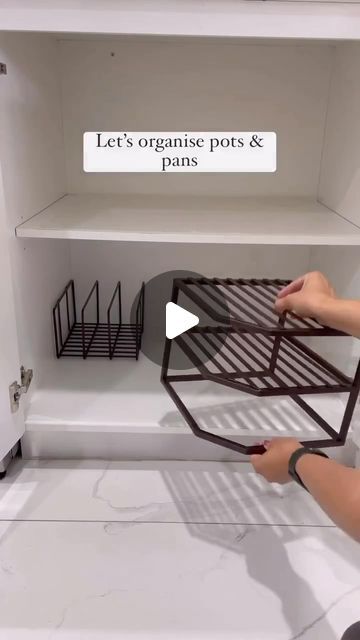 Organize Pots And Pans In Cabinet, Pot Organization Inside Cabinets, Kitchen Cabinet Organization Ideas, Amazing Kitchen, Kitchen Cabinet Organization, Supplies Organization, Cabinets Organization, Cabinet Organization, Great Life