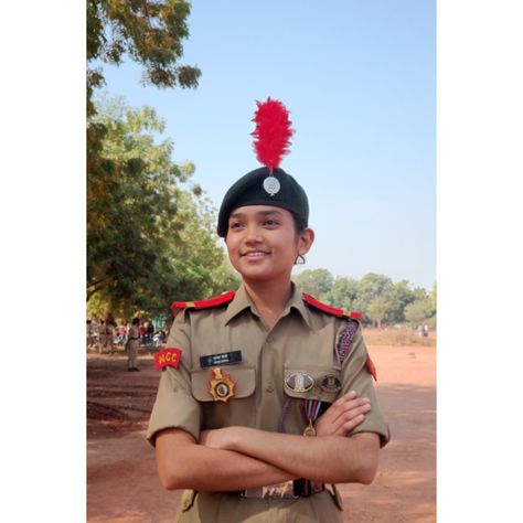 Under officer girls power Ncc Uniform, Ncc Cadet Wallpaper, Ncc Cadet, Paisa Money, National Cadet Corps, Army Images, Girls Power, Pictures Of Shiva, Army Girlfriend Pictures