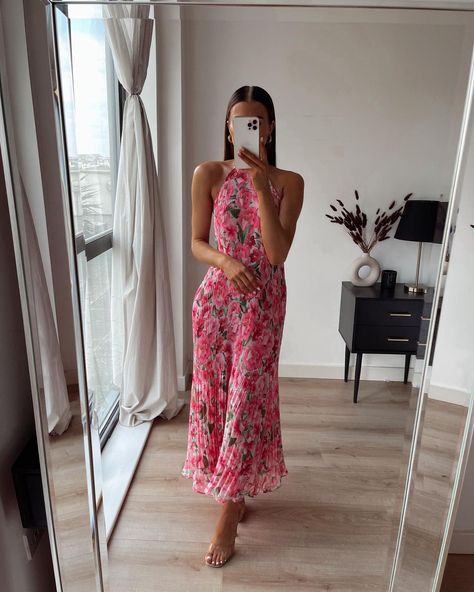 Sundress Floral, Boho Robes, Summer Dress For Women, Maxi Summer Dress, Beach Pink, Summer Wedding Guests, Guest Attire, Wedding Attire Guest, Wedding Guest Outfit Summer