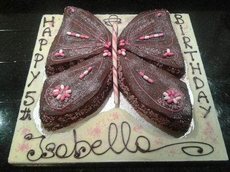 butterfly chocolate cake Chocolate Butterfly Cake, Butterfly Chocolate, Chocolate Butterfly, Chocolate Butterflies, Butterfly Cake, Butterfly Cakes, Butterfly Birthday, 6th Birthday, B Day