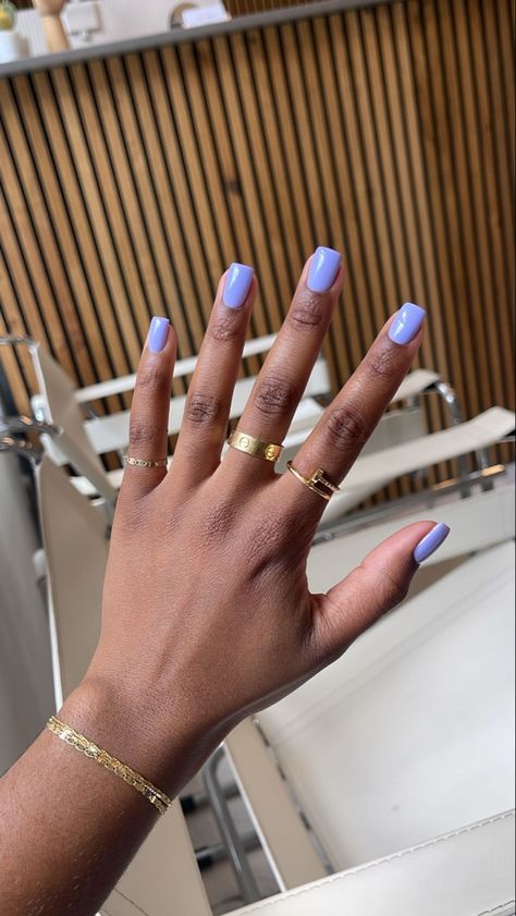 Short Blue Nails Black Women, Shellac Nails Black Women, Manicure Color Ideas, Short Nails Inspo Black Women, Minimalist Natural Nails, Gel Nail Art Designs 2024, Gel Nails Black Women, Short Gel Mani, Short Classy Nails Gel